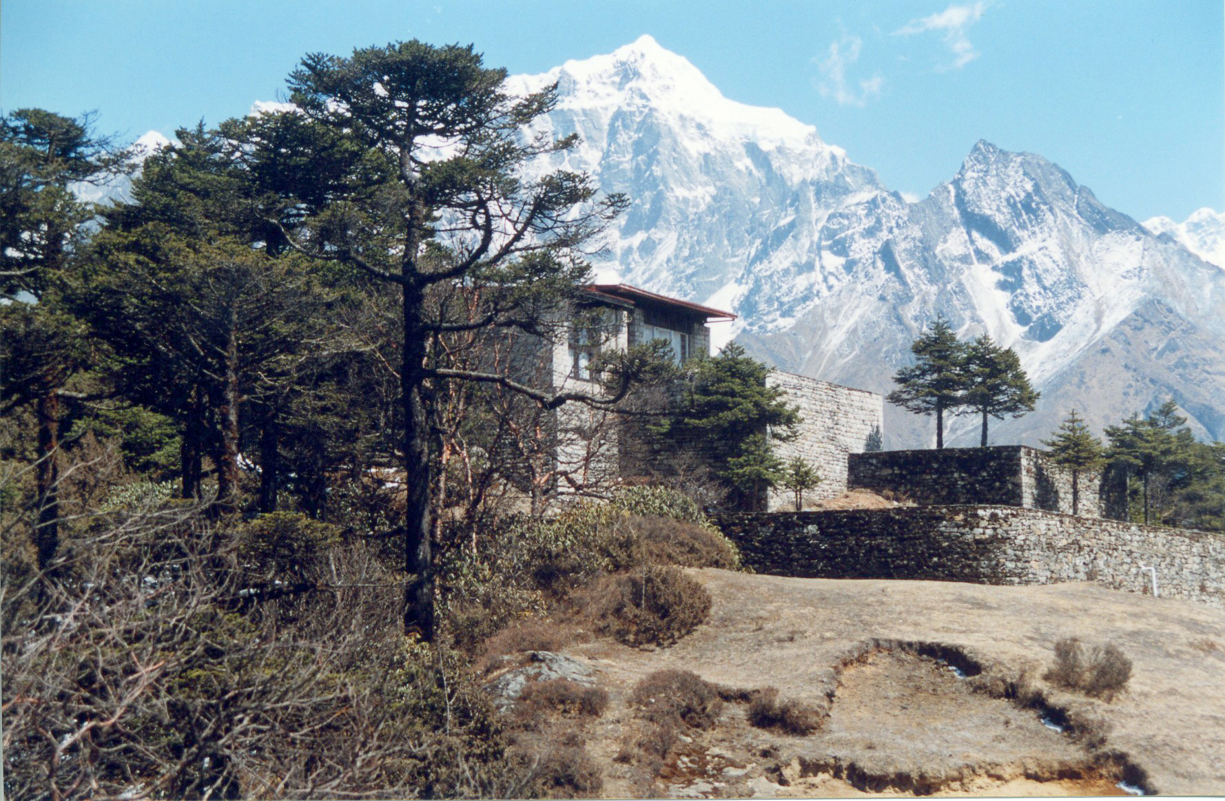 Luxury Trekking in Nepal: Comfort in the High Himalayas